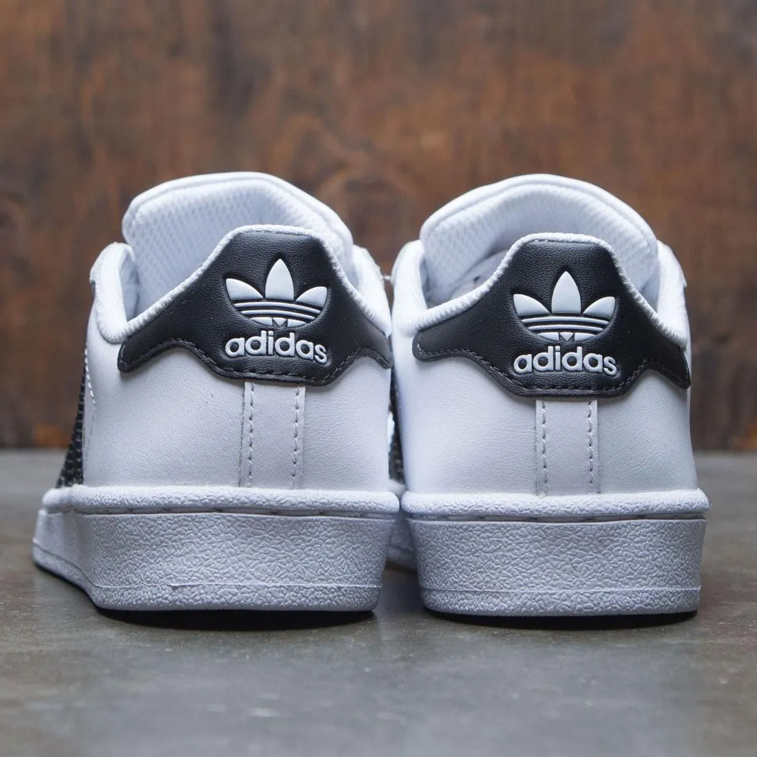 Adidas Little Kids Superstar (white / core black / running white)