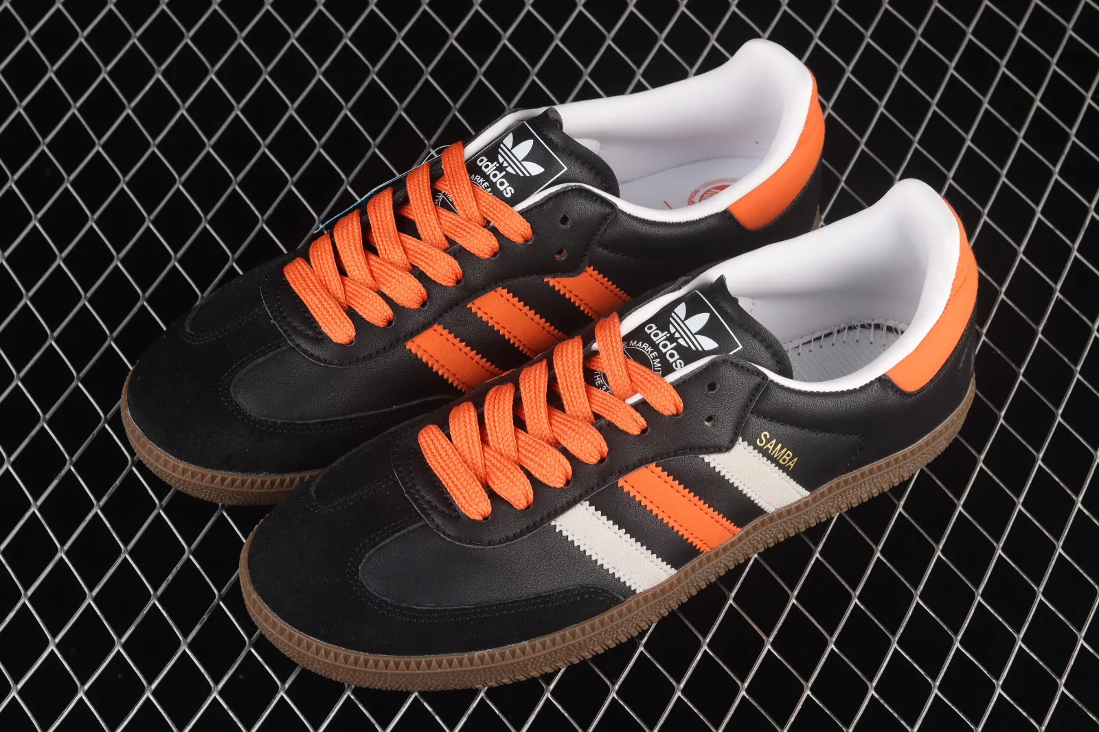 Adidas Originals Samba Vegan Orange Core Black Metallic Gold FW2428