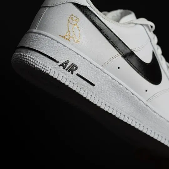 Custom Nike Air Force 1 Ovo