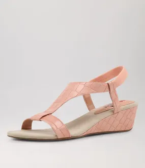 I LOVE BILLY Bunro Blush Croc Sandals