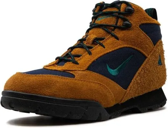 Nike ACG Torre Mid sneakers Brown