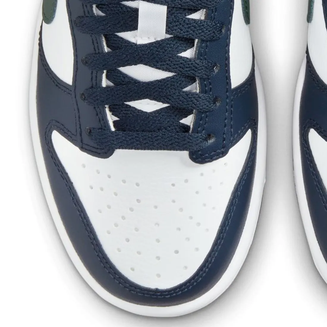 Nike Big Kids Dunk Low Gs (obsidian / vintage green-white)