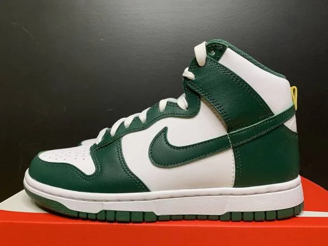 Nike dunk high white green