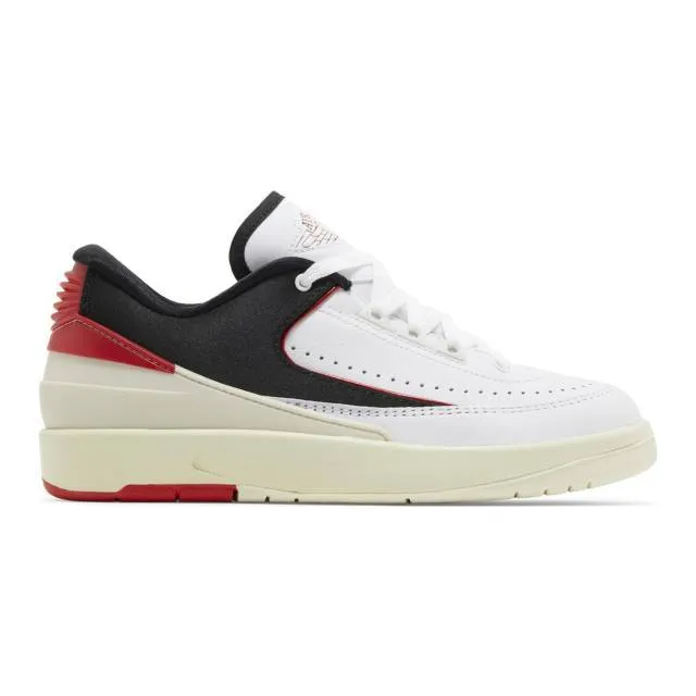 Nike women's air jordan 2 retro low (chicago twist/ white/ university red/ black/ coconut milk) size