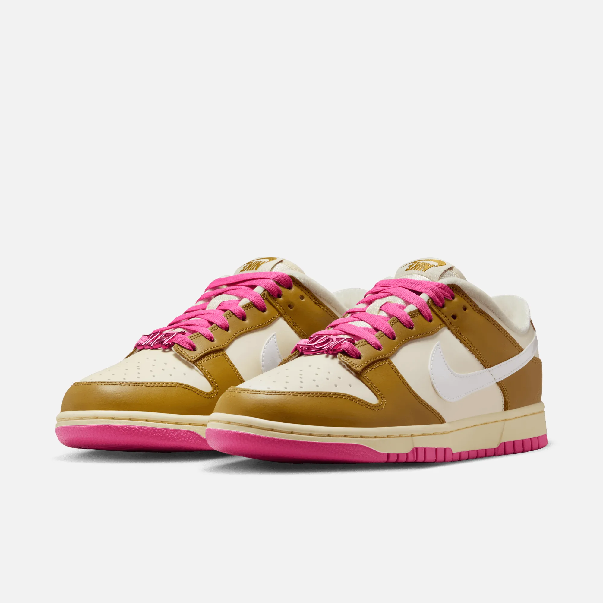 Nike Women's Dunk Low SE 'Just Do It' Bronzine Pink