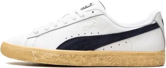 PUMA Clyde Vintage leather sneakers White